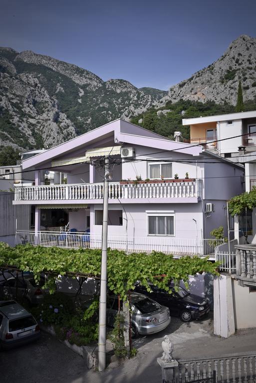 Guest House Vukmarkovic Сутоморе Екстер'єр фото